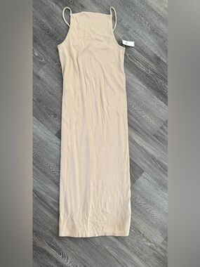 Women’s Beige Knit Maxi Dress NWT